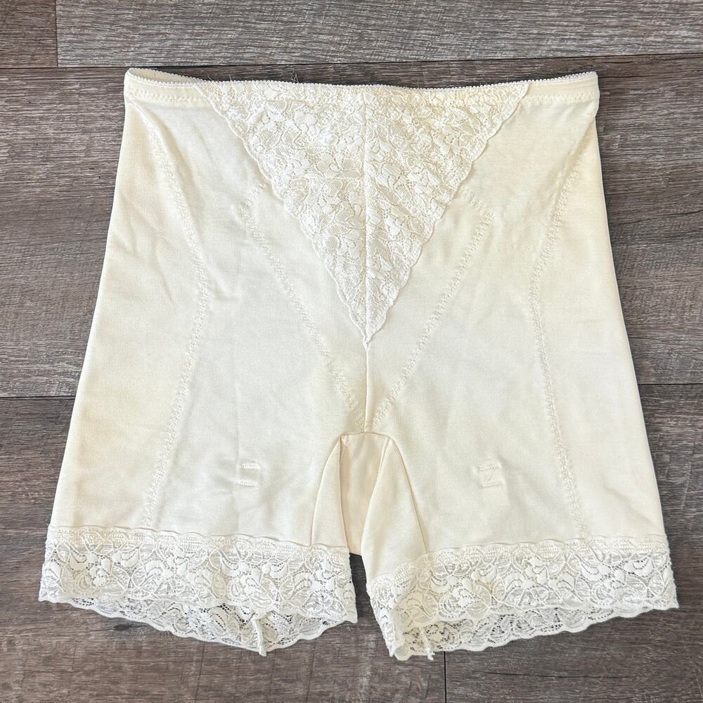 Vintage Sears Lace Girdle Bloomer Shorts Shapewear S-M